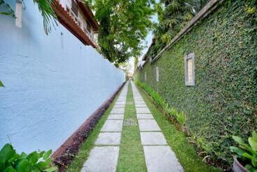 Kecapi Villa Seminyak By Ini Vie Hospitality