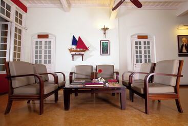استراحتگاه Tea Bungalow