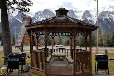 Rundle Chalets