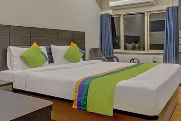 Treebo Trend Hotel Dua Continental