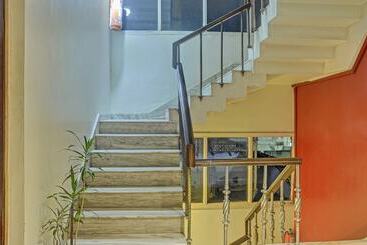 Treebo Trend Hotel Dua Continental