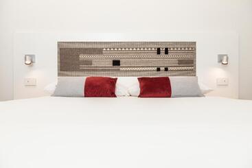 Bed and Breakfast Domu Qirat   Authentic Rooms & Terraces