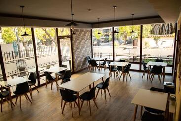 هتل Madero Talca