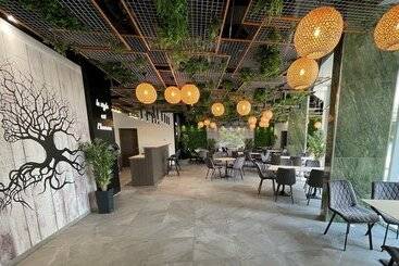 هتل Parizs Garden Apartments
