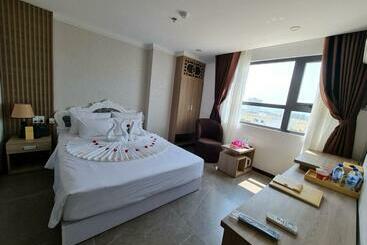 Pearl Beach Hotel Quy Nhon