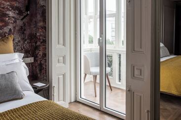 هتل Soho Boutique Palacio De Pombo