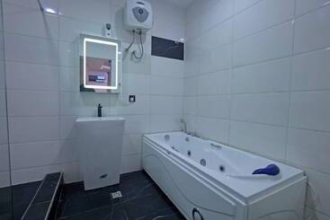 Meethaq Hotels Jabi