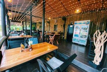 Vivi Hotel Resort