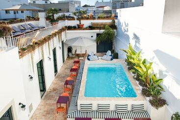 هتل Casa Rosa Villa With Pool In Olhao Centre