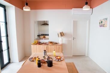 هتل Casa Rosa Villa With Pool In Olhao Centre