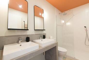 هتل Casa Rosa Villa With Pool In Olhao Centre