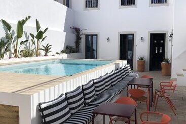 هتل Casa Rosa Villa With Pool In Olhao Centre
