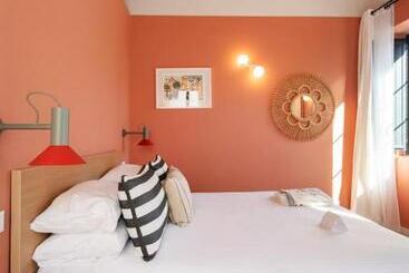 هتل Casa Rosa Villa With Pool In Olhao Centre