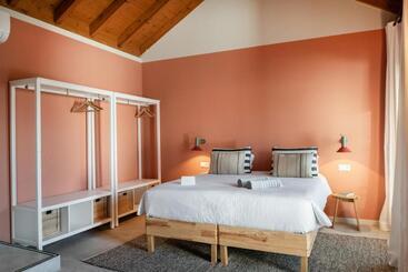 هتل Casa Rosa Villa With Pool In Olhao Centre
