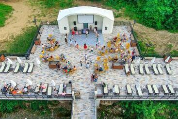 تختخواب و صبحانه Marina Sands Bijou Boutique Is An Excellent Choice For Travelers Visiting Obzor