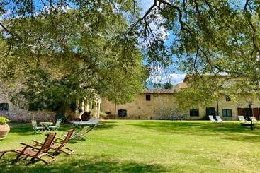 هتل Exclusive Pool Open All Year Spoleto Biofarm Slps 8 Village Shops, Bar1 Km
