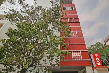 Hotel O Sri Residency Near Hyderabad Central