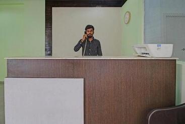 Hotel O Sri Residency Near Hyderabad Central