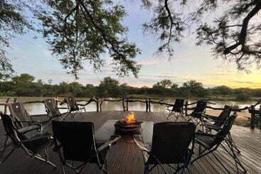 هتل Ngangane Lodge & Reserve