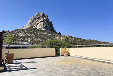 فندق Peña Florencia