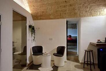 پانسیون Civico Sedici Suite & Spa