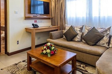 پانسیون Prideinn Mombasa City 7