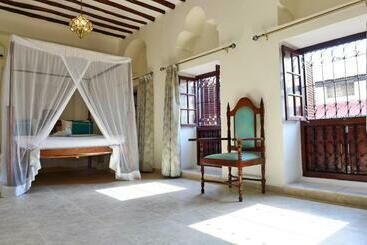 پانسیون Room In Bb   Maru Maru Hotel Stone Town Zanzibar 2