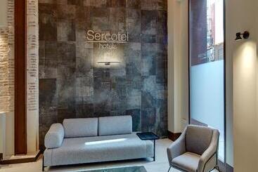 Sercotel Granada Suites