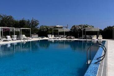 Villa Lamandia By Sthey