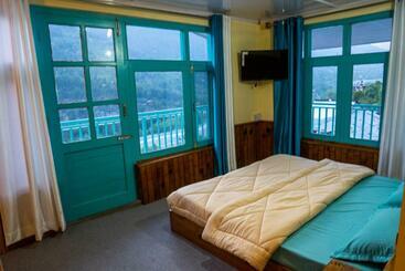旅馆 The Vagabond Manali