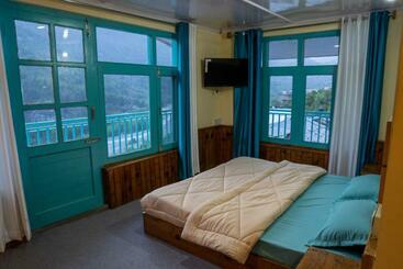 旅馆 The Vagabond Manali