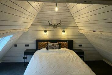 تختخواب و صبحانه Peter House