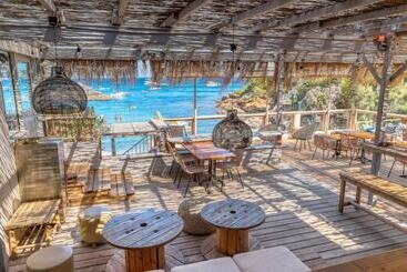هتل Akwabay   Les Villas Du Cap