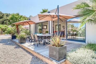 هتل Akwabay   Les Villas Du Cap