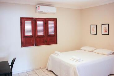 Rio Claro Comfort Hostel E Suites