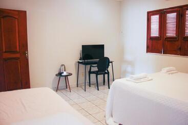 Rio Claro Comfort Hostel E Suites