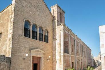 בית מלון כפרי Casa Della Convivialità Don Tonino Bello