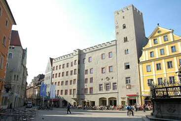 ホテル Das Regensburg
