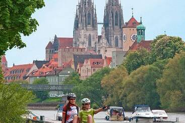 ホテル Das Regensburg