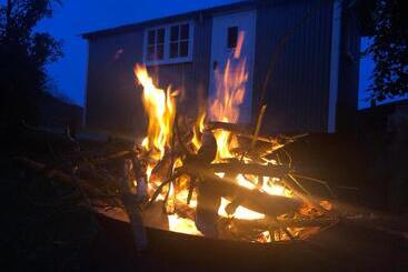 هتل Miners Hut
