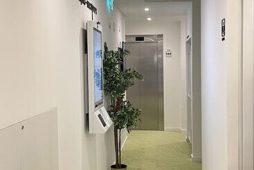 هتل Mystay Porto São Bento