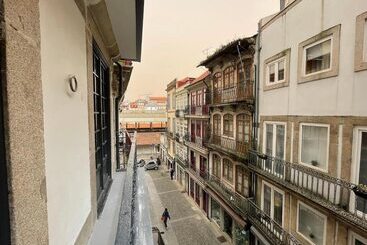 هتل Mystay Porto São Bento