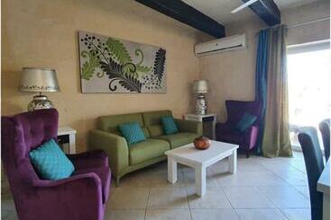Petra Farmhouse B&b