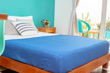 Puerta Aqua By La Puerta Hostels