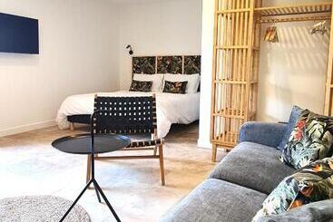 تختخواب و صبحانه Villa Martinus