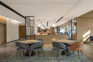 هتل Holiday Inn Express Meishan Dongpo, An Ihg