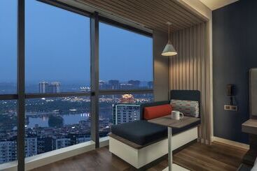 هتل Holiday Inn Express Meishan Dongpo, An Ihg