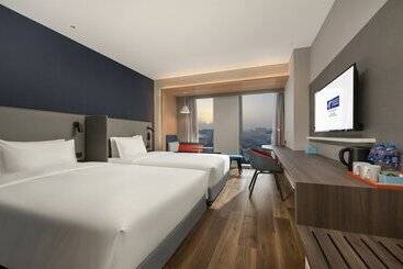 هتل Holiday Inn Express Meishan Dongpo, An Ihg