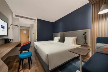 هتل Holiday Inn Express Meishan Dongpo, An Ihg