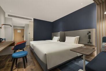 هتل Holiday Inn Express Meishan Dongpo, An Ihg
